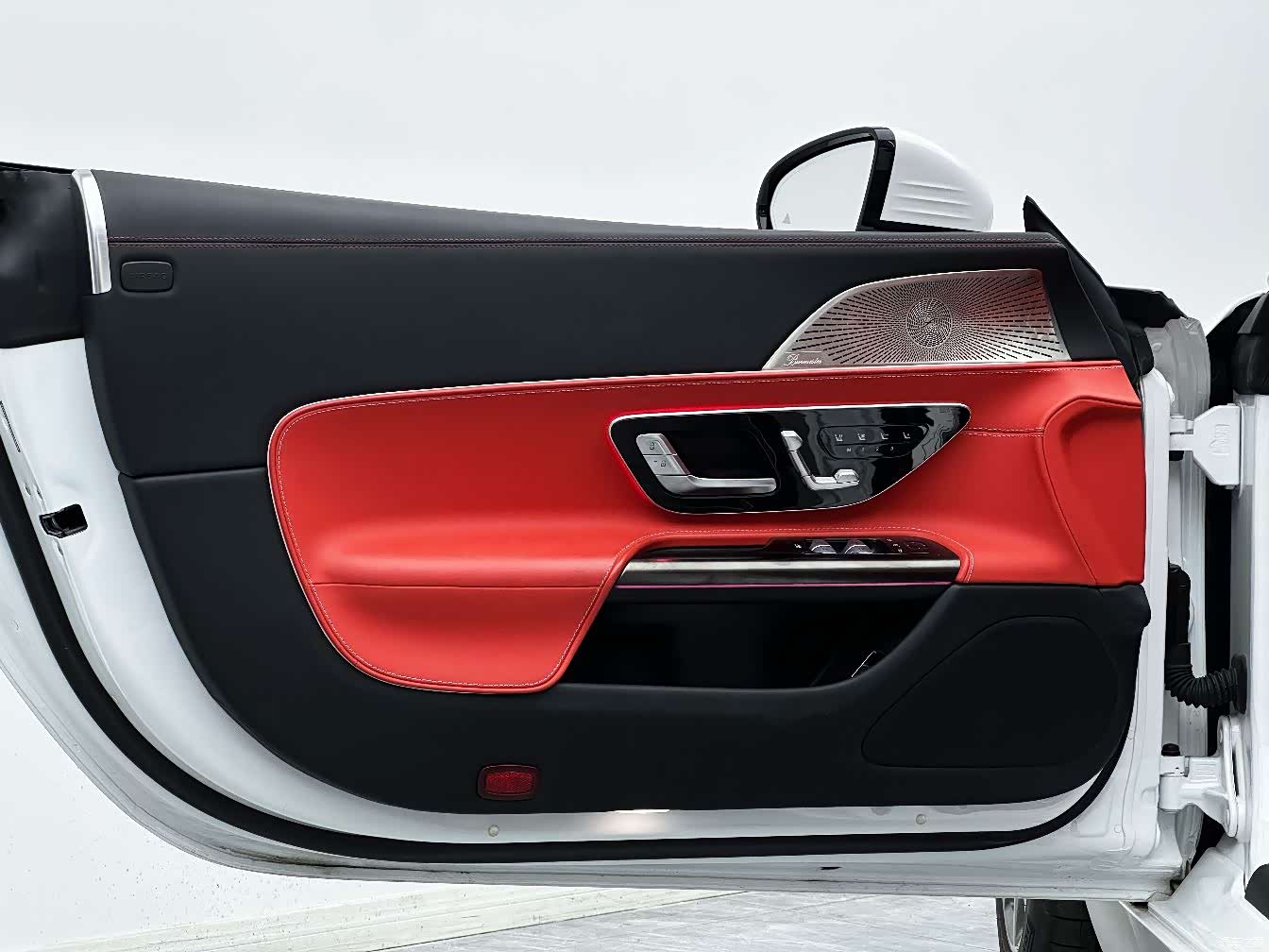 Mercedes-Benz SL, 2025 10