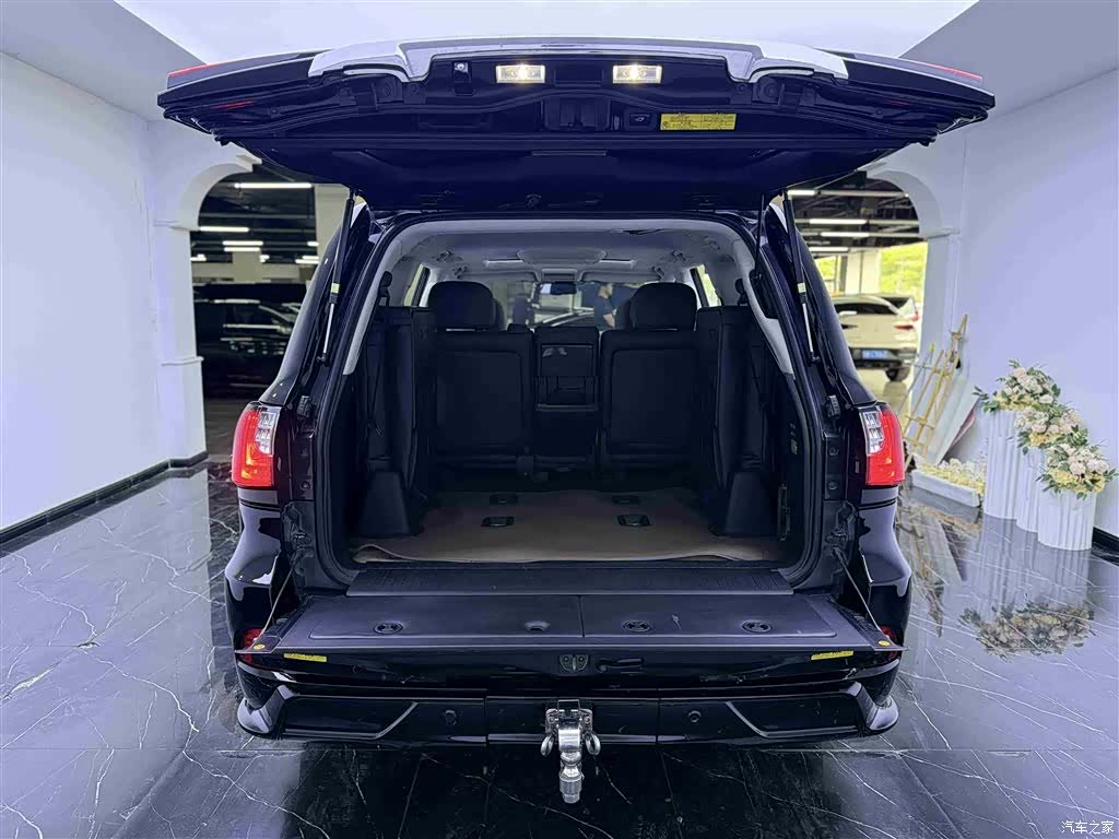 Lexus LX, 2008 24