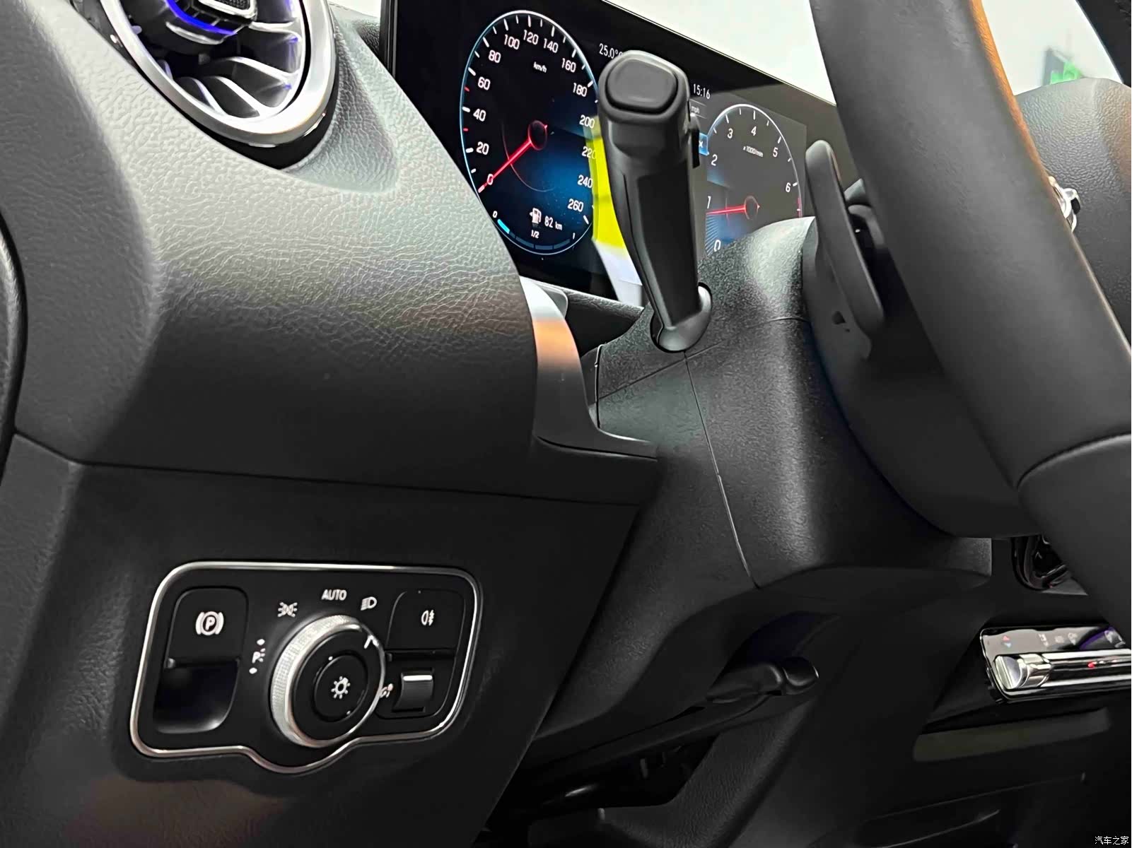 Mercedes-Benz GLB, 2021 22