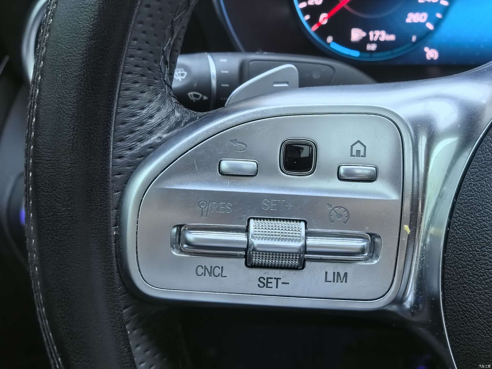 Mercedes-Benz C-Class, 2020 13