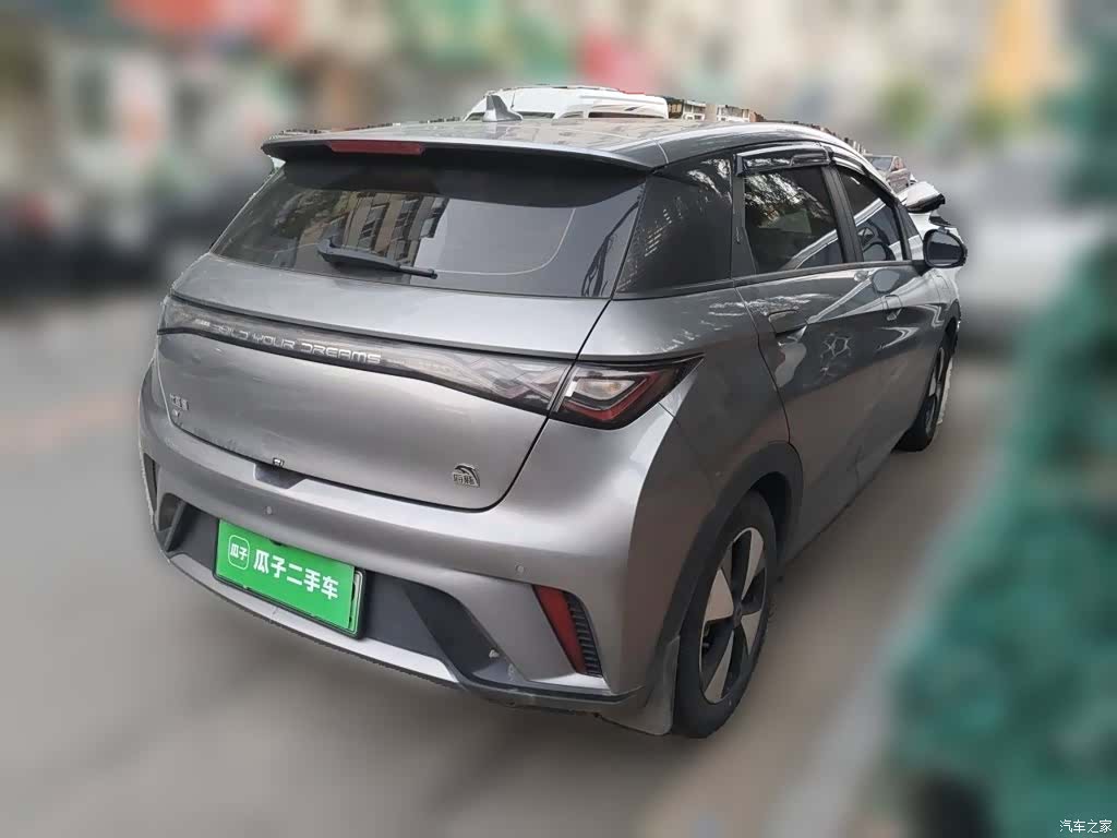 BYD Dolphin, 2023 все фото
