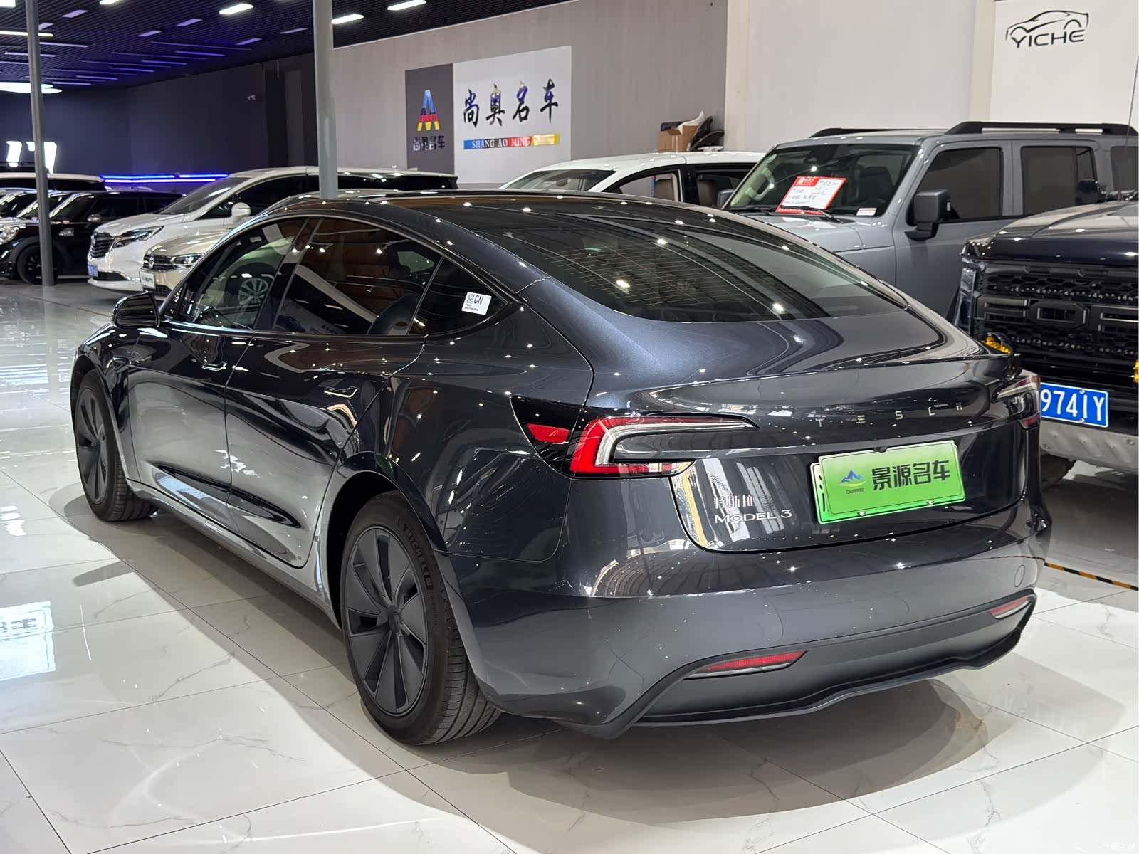 Tesla Model 3, 2024 все фото