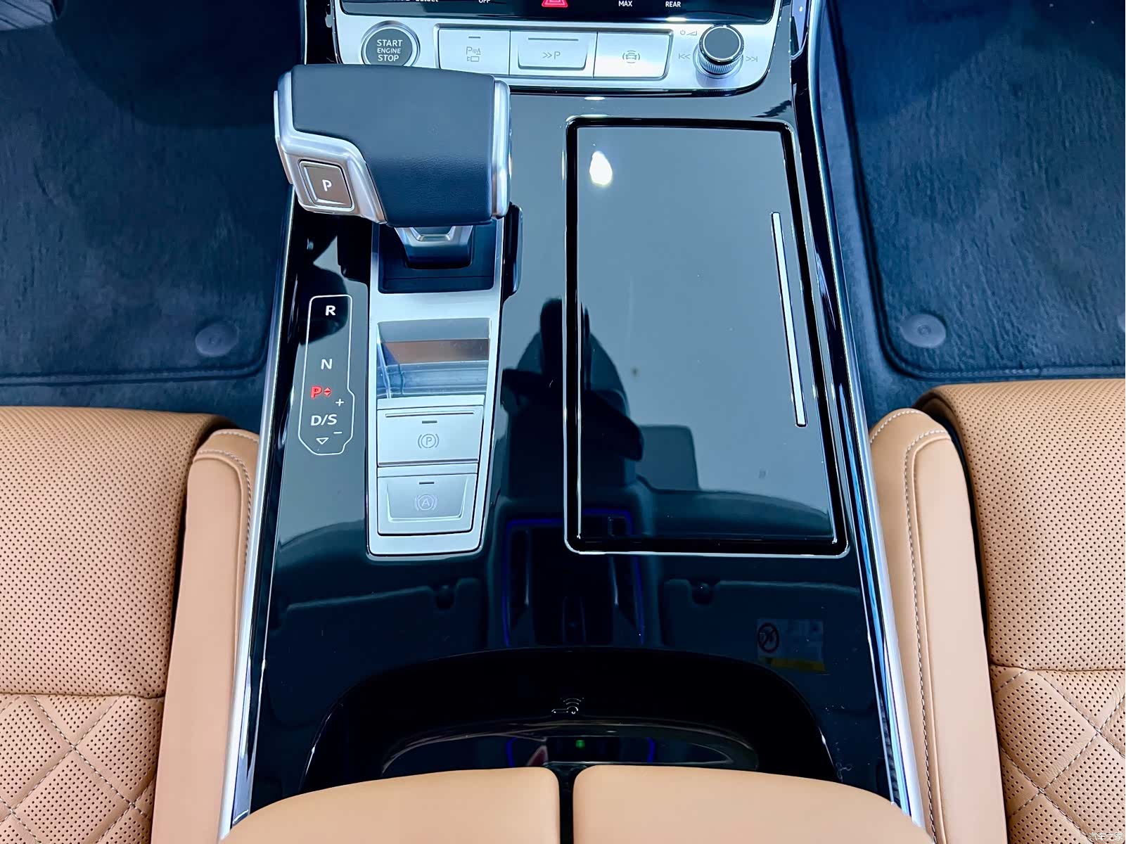 Audi A8L, 2025 18