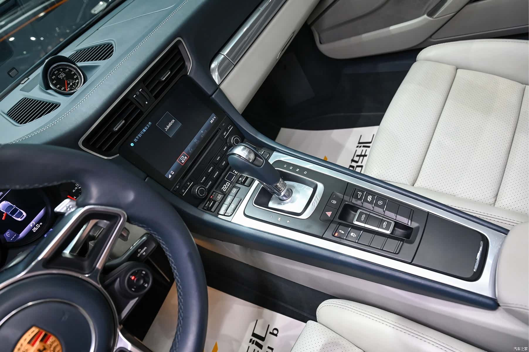 Porsche 911, 2018 15