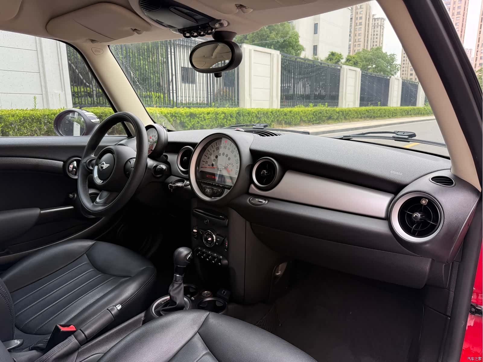 Mini ONE, 2014 16