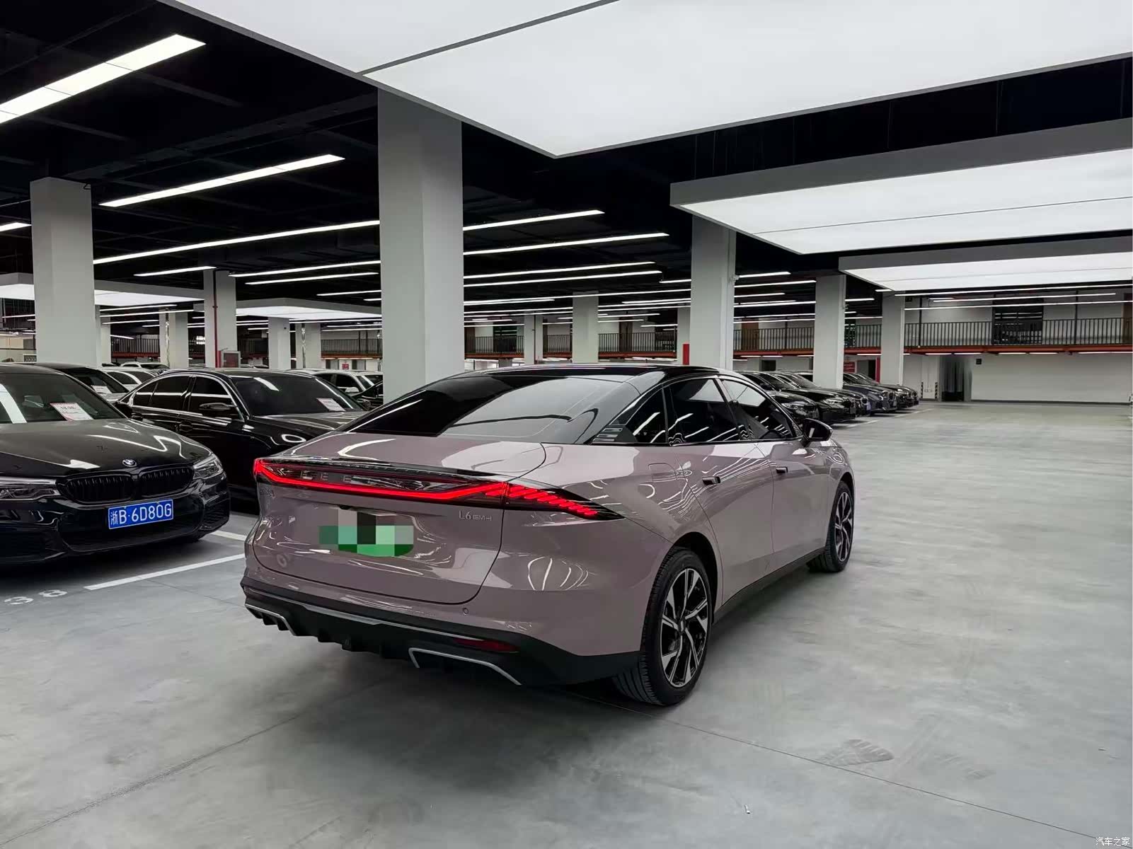 Geely Galaxy L6, 2024 15