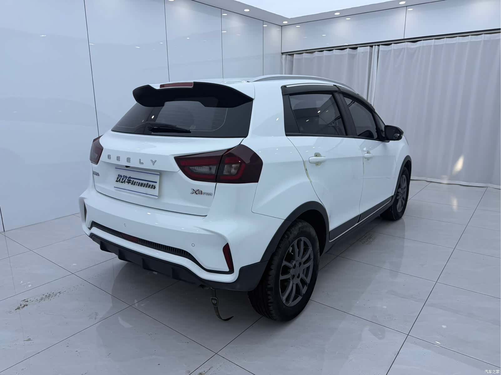 Geely X3, 2022 4