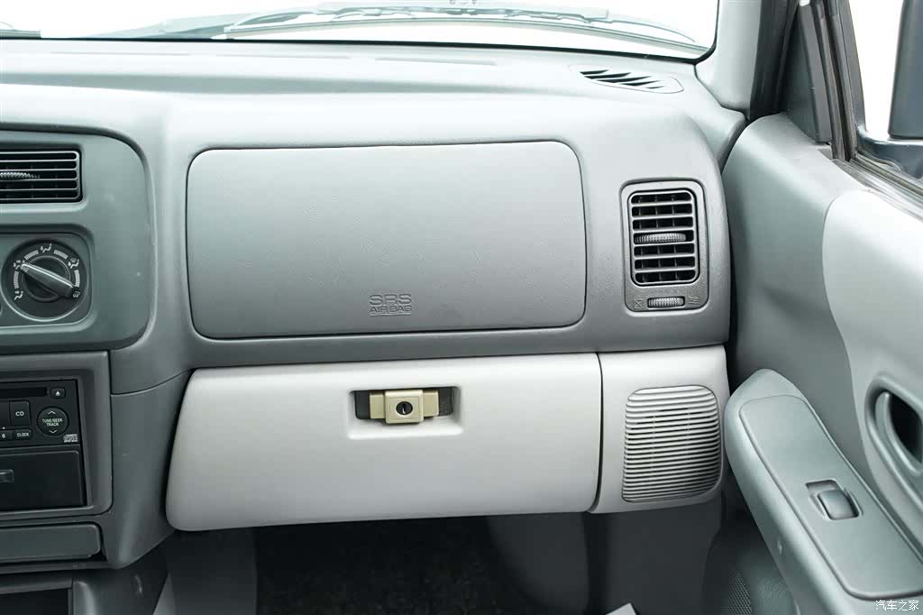 Mitsubishi Pajero, 2007 15