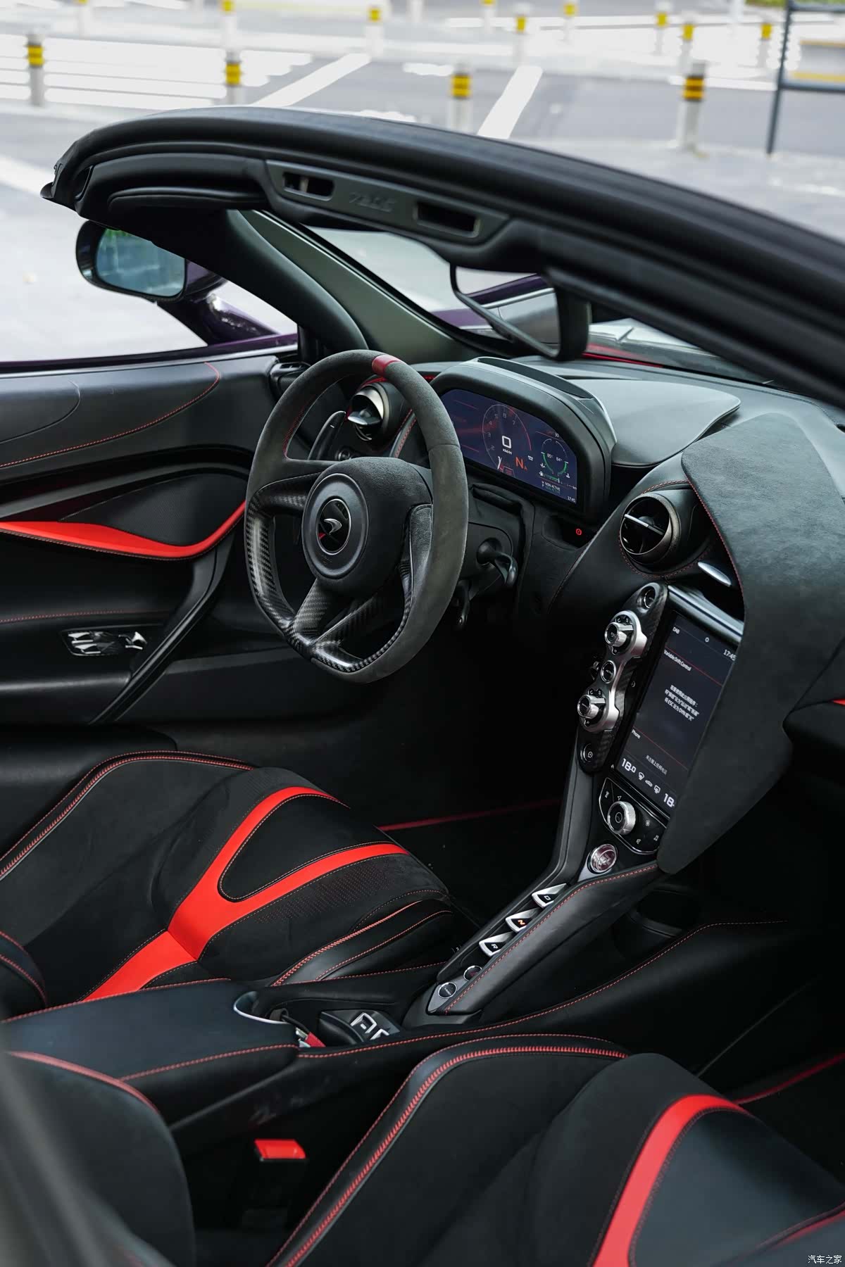 McLaren 720S, 2020 все фото