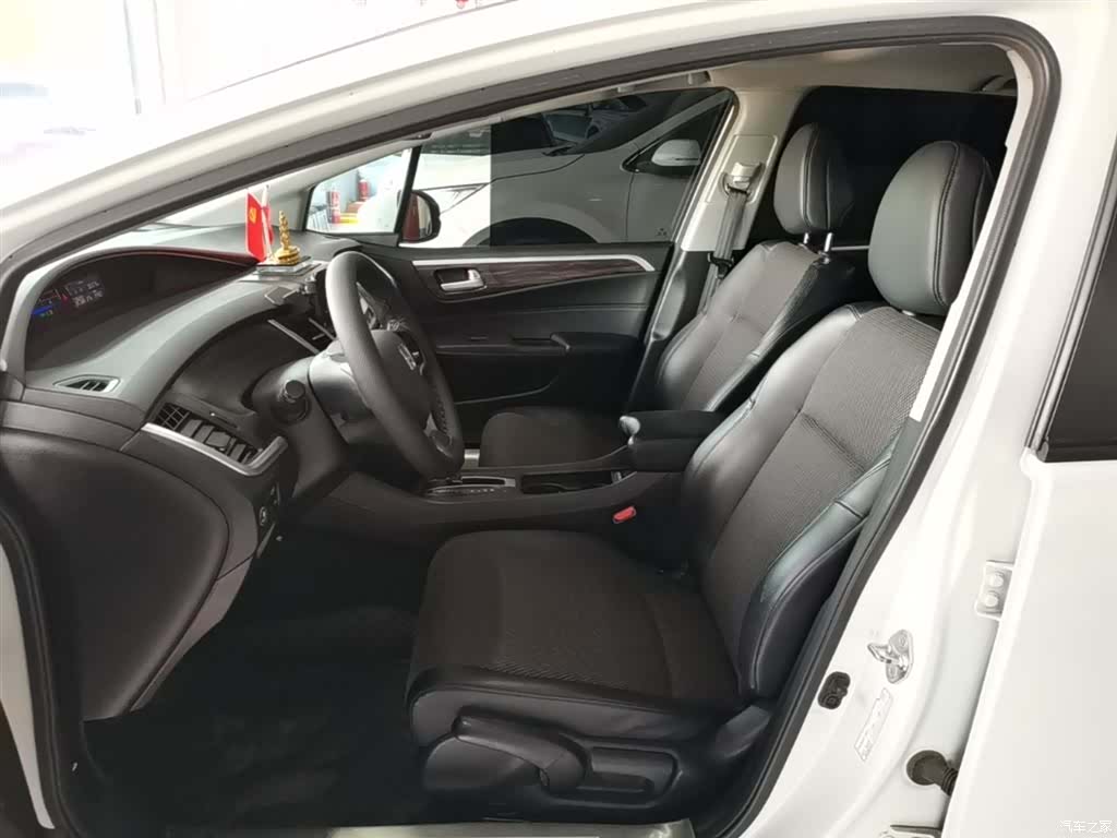 Honda Jade, 2019 15