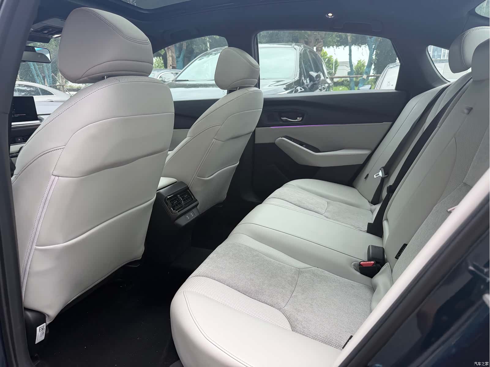 Honda Inspire, 2023 все фото