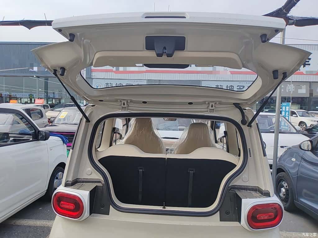 Wuling MINIEV, 2026 19