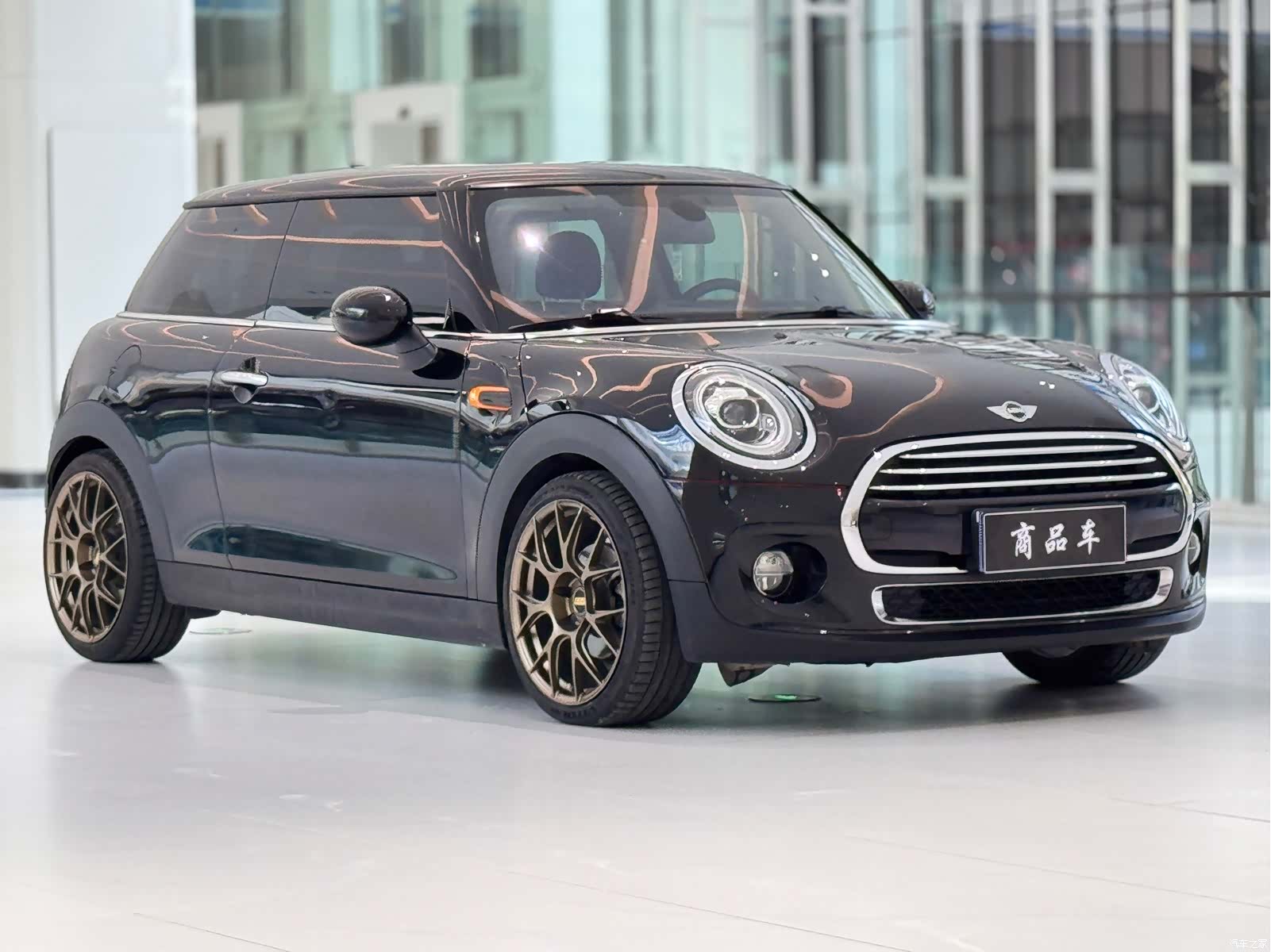 Mini Cooper, 2018 3