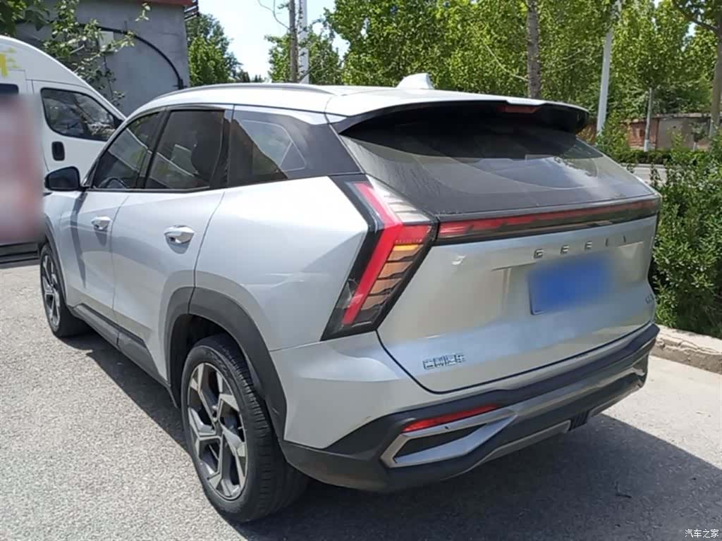 Geely Boyue, 2023 все фото