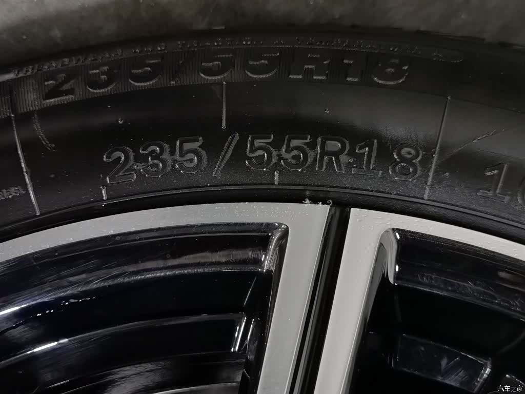 Geely Galaxy L7, 2024 24