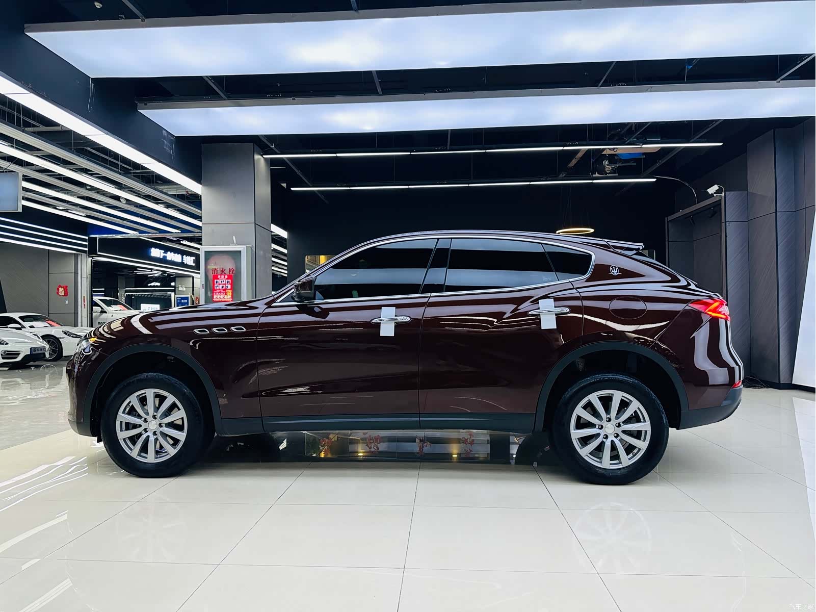 Maserati Levante, 2018 7