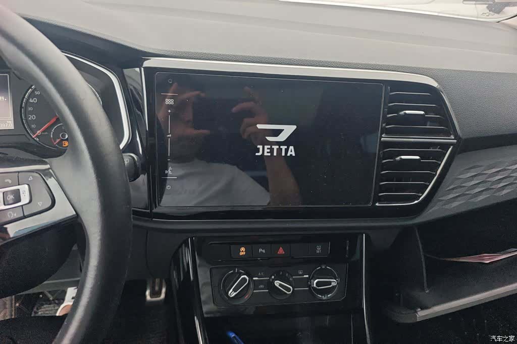 Volkswagen VS7, 2021 13