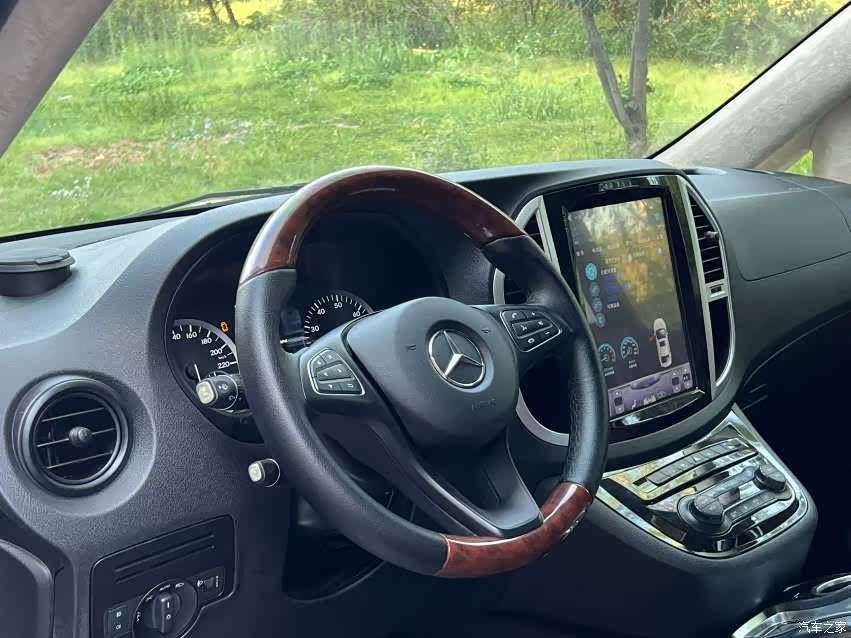 Mercedes-Benz VI, 2019 8