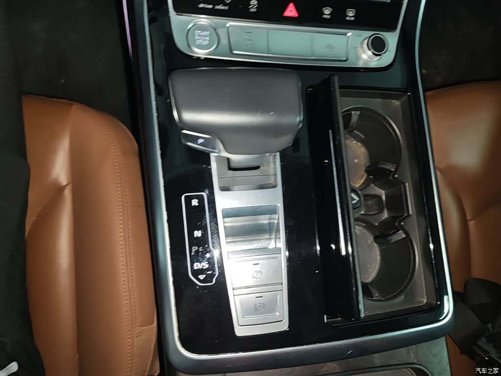 Audi Q8, 2020 21