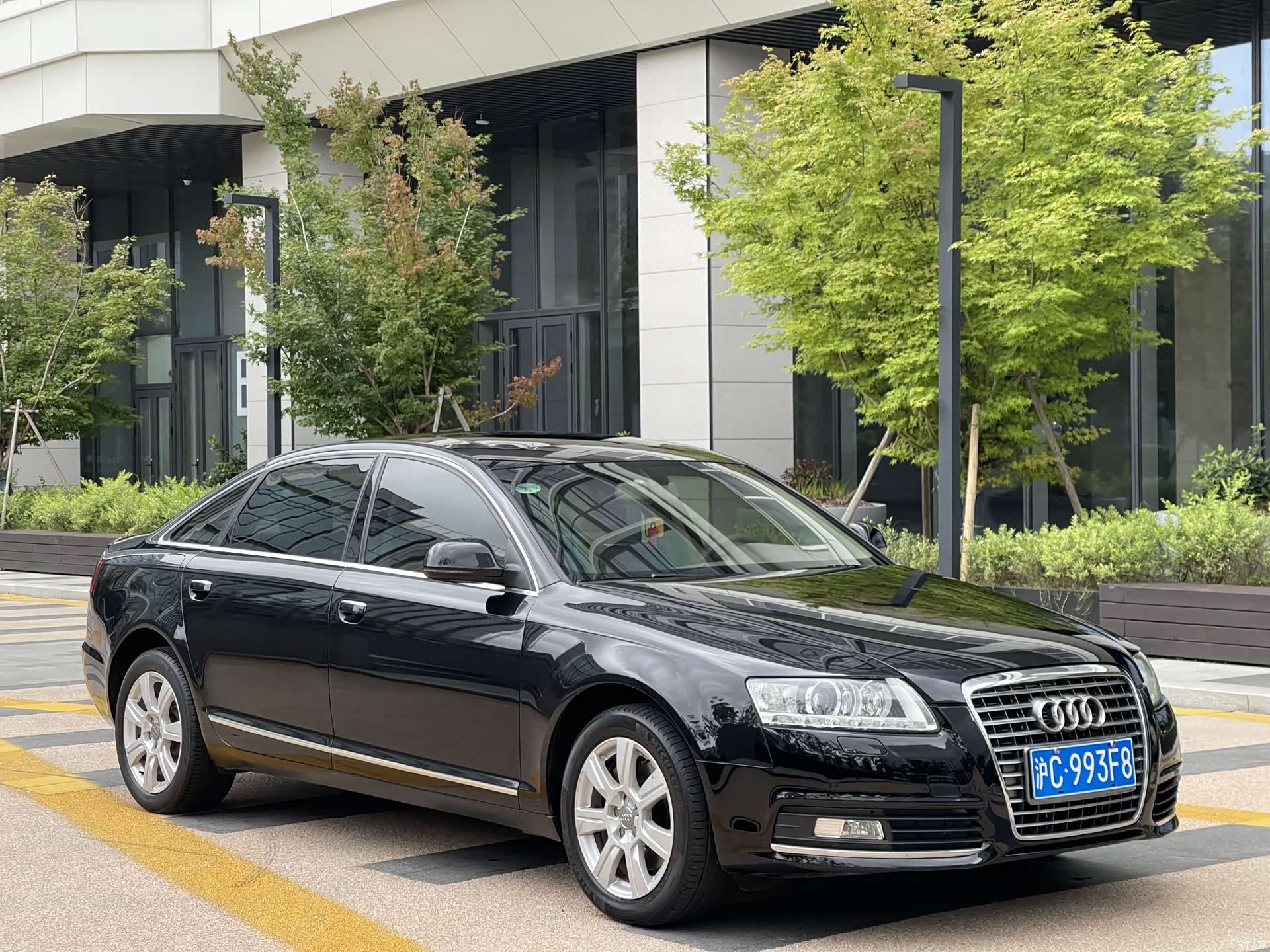 Audi A6L, 2011 3