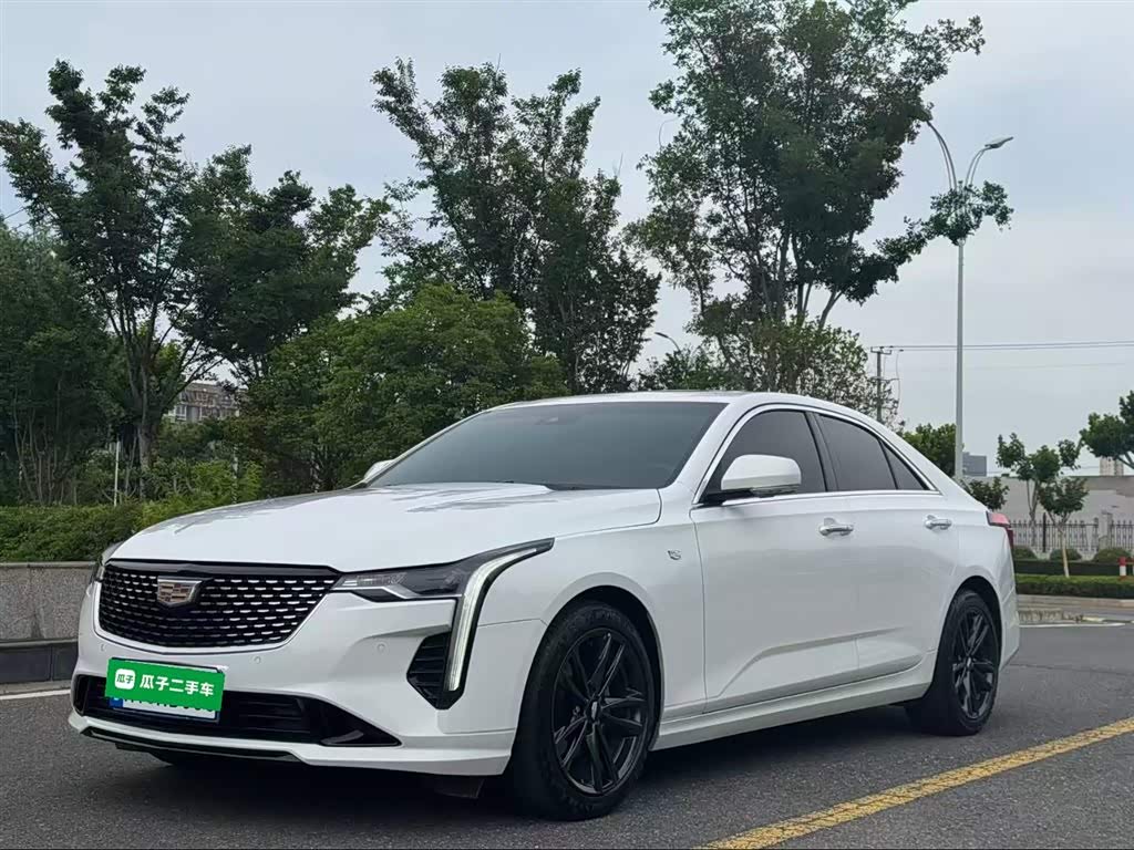 Cadillac CT4