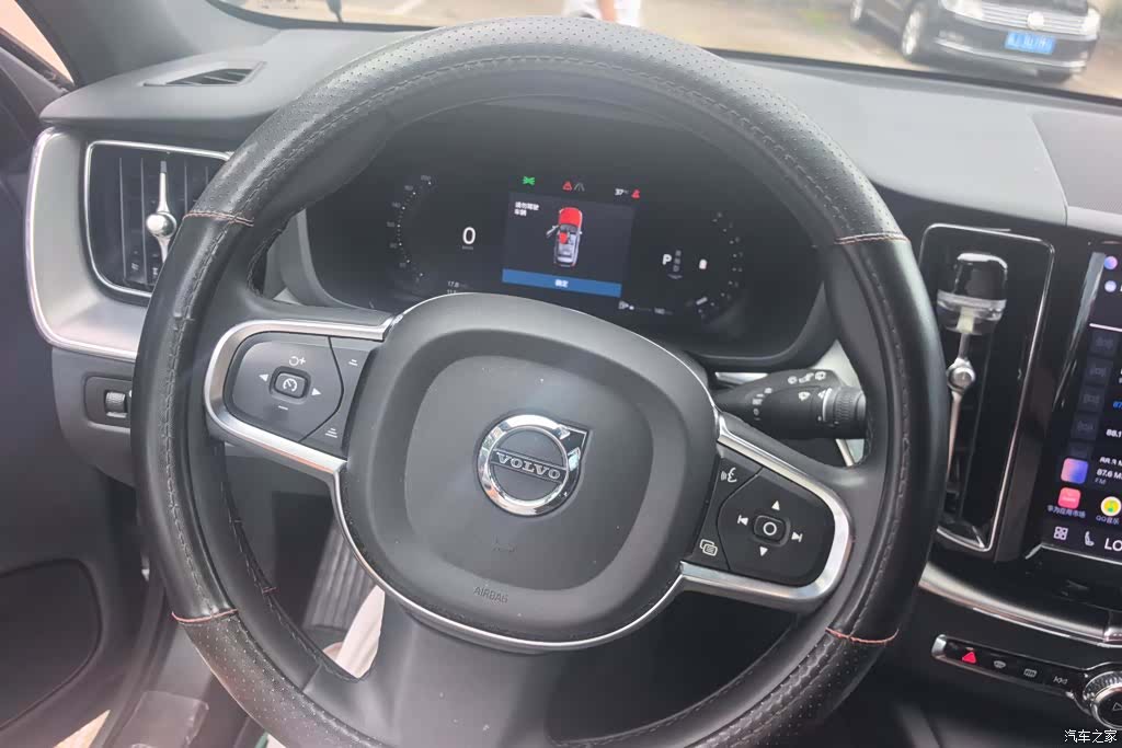 Volvo XC60, 2022 15