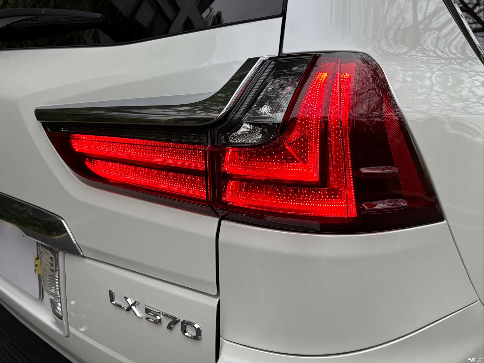 Lexus LX, 2016 24