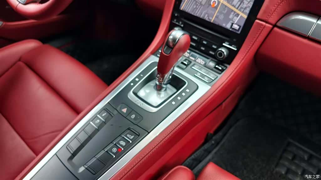 Porsche Cayman, 2024 11