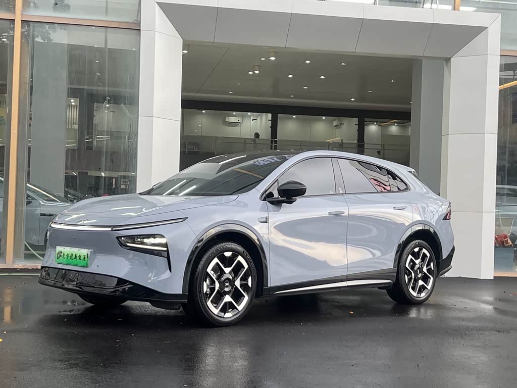 XPENG G7