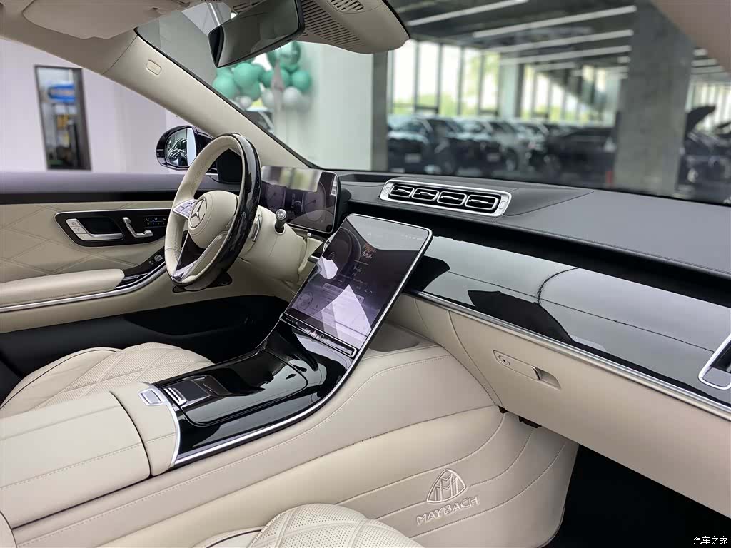 Maybach S-Class, 2022 9