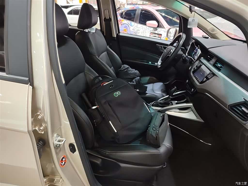 Geely X3, 2019 25