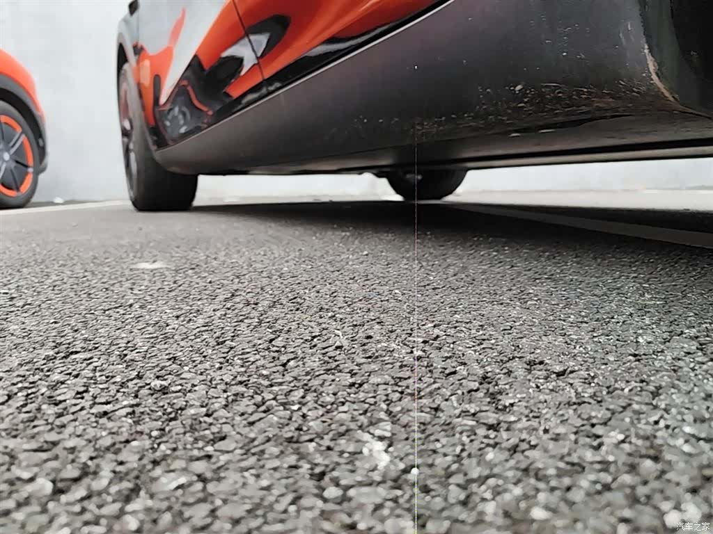 Tesla Model Y, 2024 22