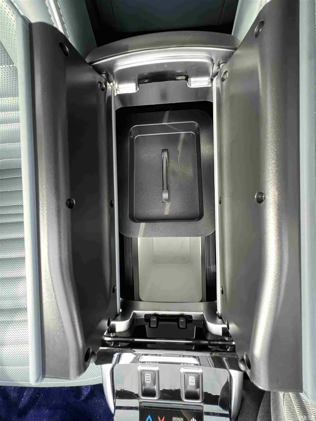 Lincoln Navigator, 2019 20