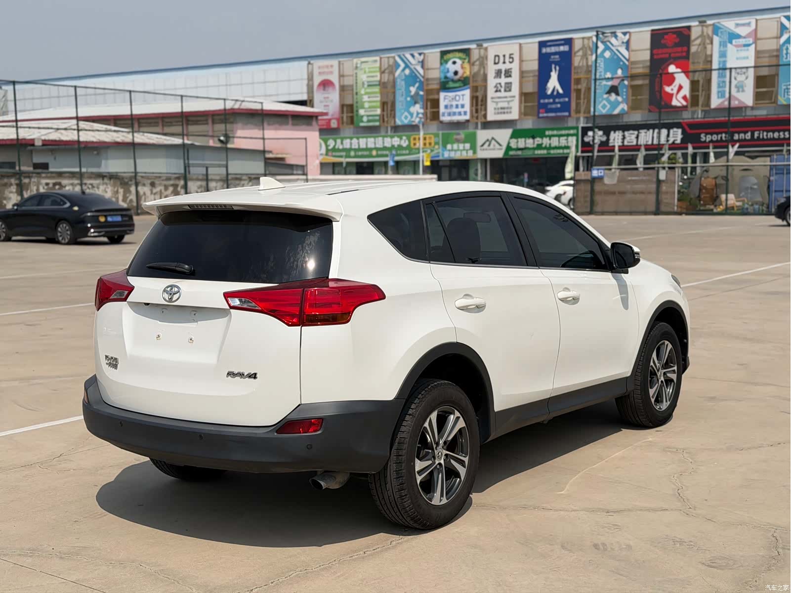 Toyota RAV4, 2016 6
