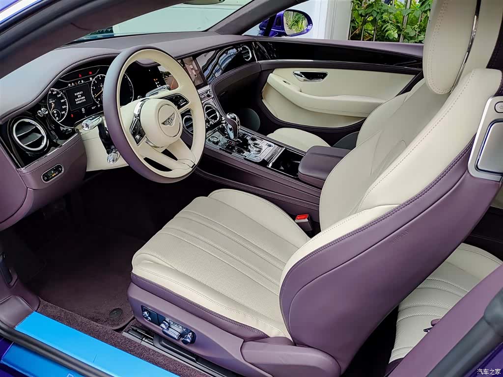 Bentley Continental GT, 2024 7