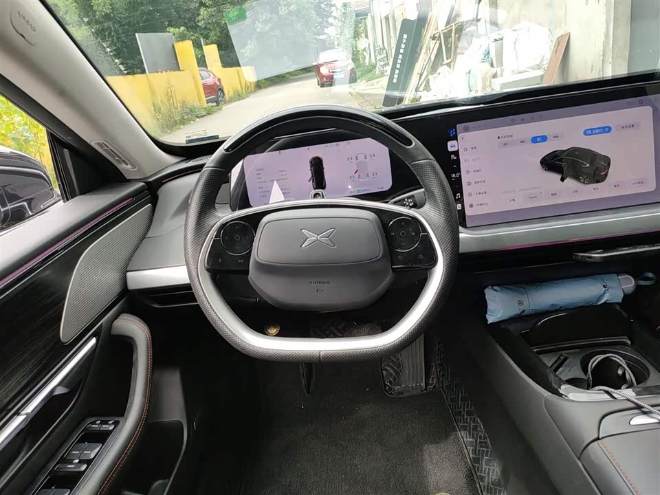 XPENG P7 XPENG P7