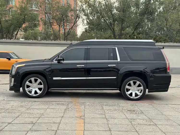 Cadillac Escalade ESCALADE