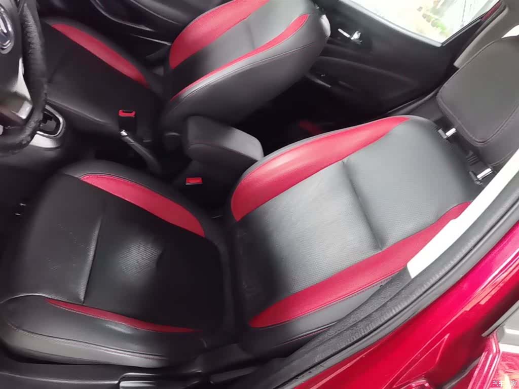 Changan CS15, 2017 15