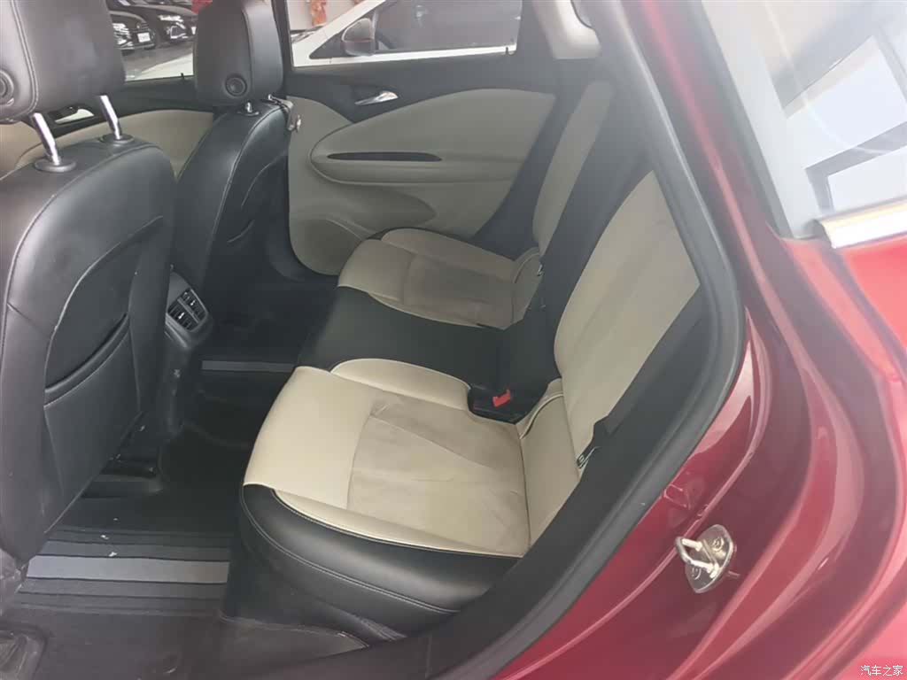 Buick Verano, 2018 17