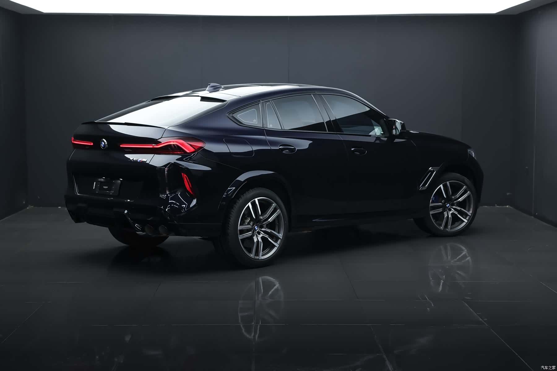 BMW X6, 2020 все фото