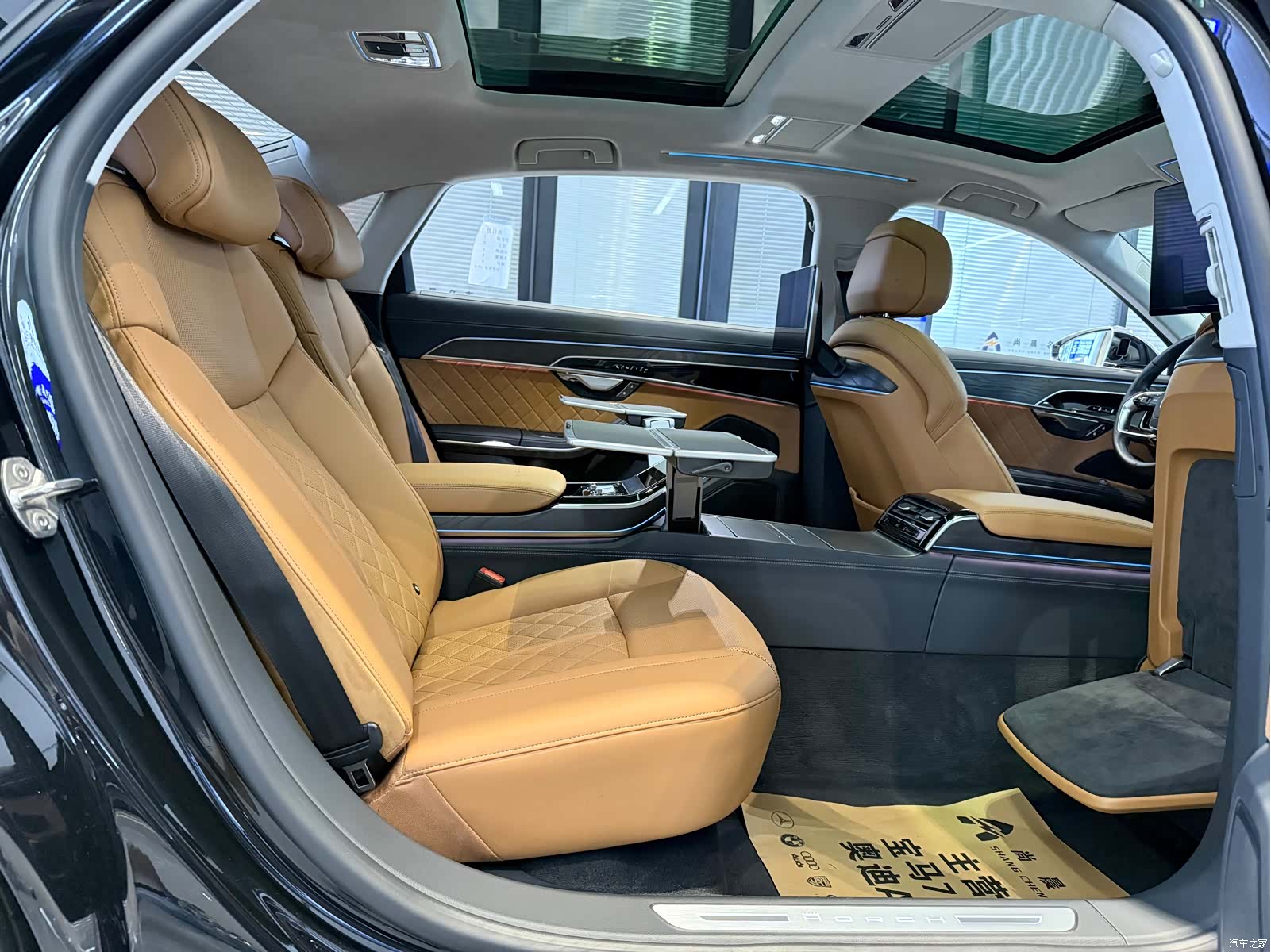 Audi A8L, 2022 10