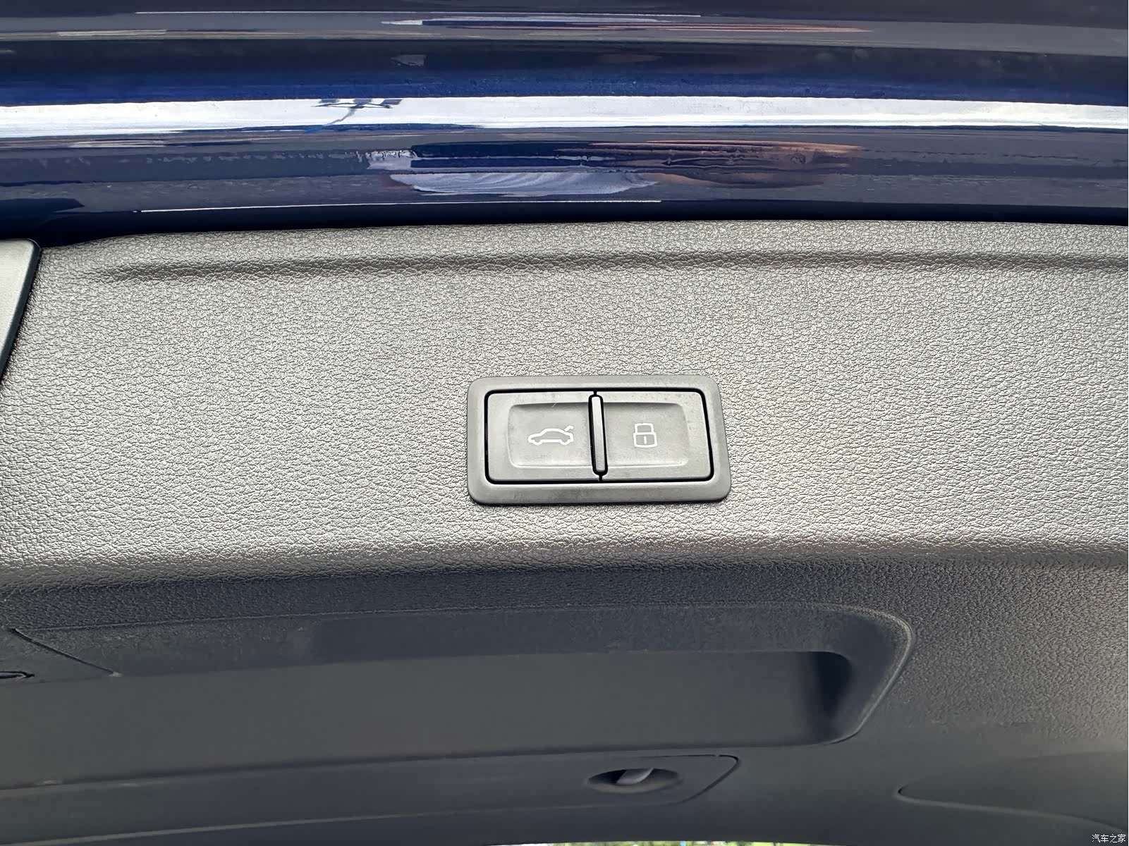 Audi A4, 2019 21