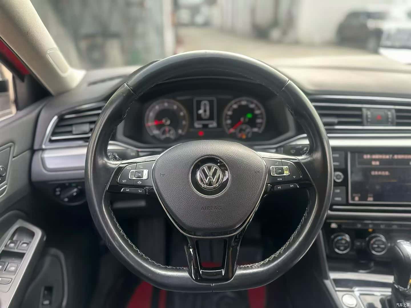 Volkswagen Lamando, 2020 4