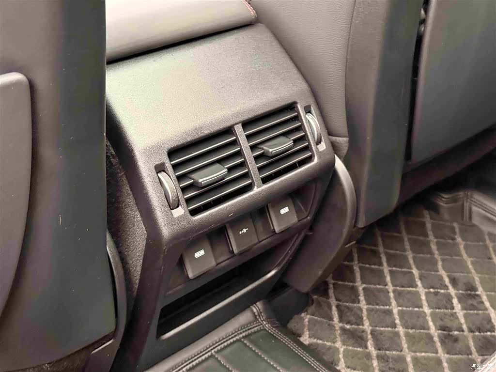Land Rover Discovery, 2021 13
