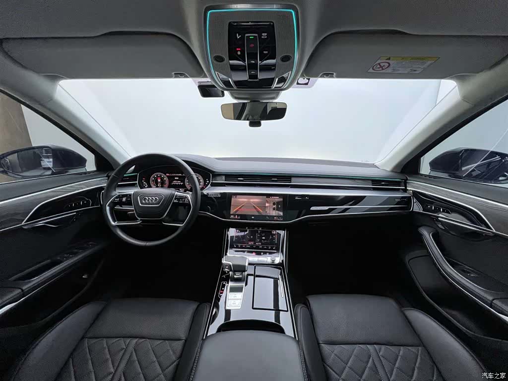 Audi A8L, 2022 15