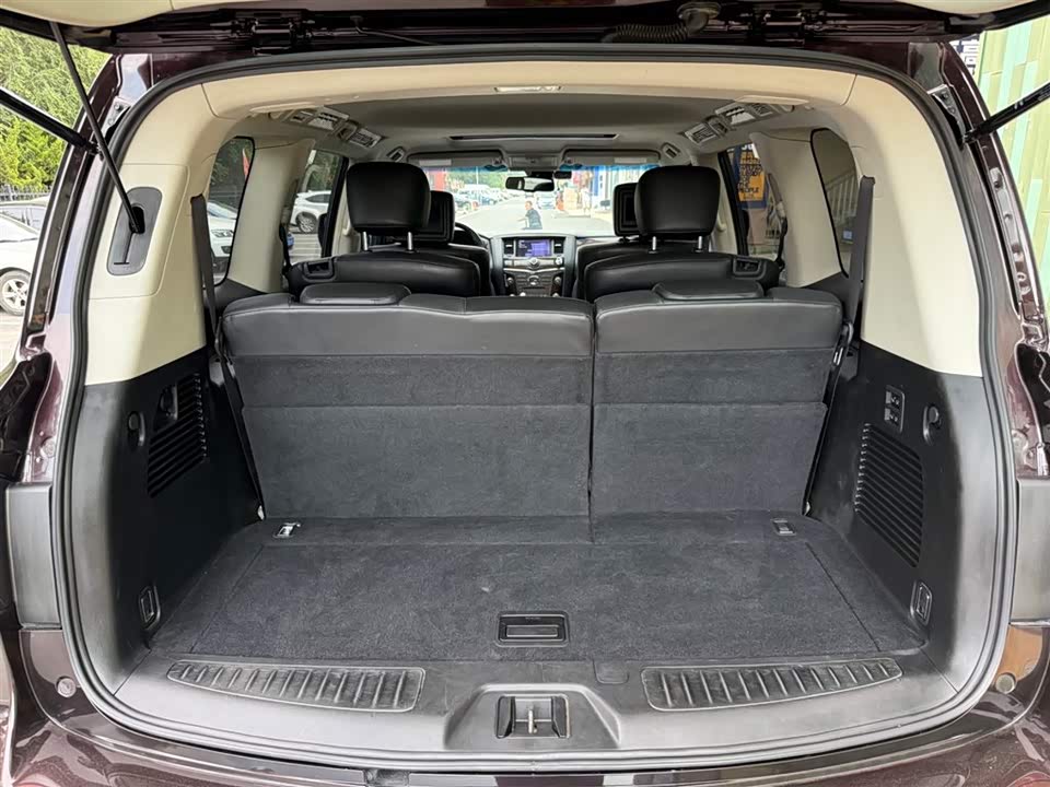 Infiniti QX Infiniti QX