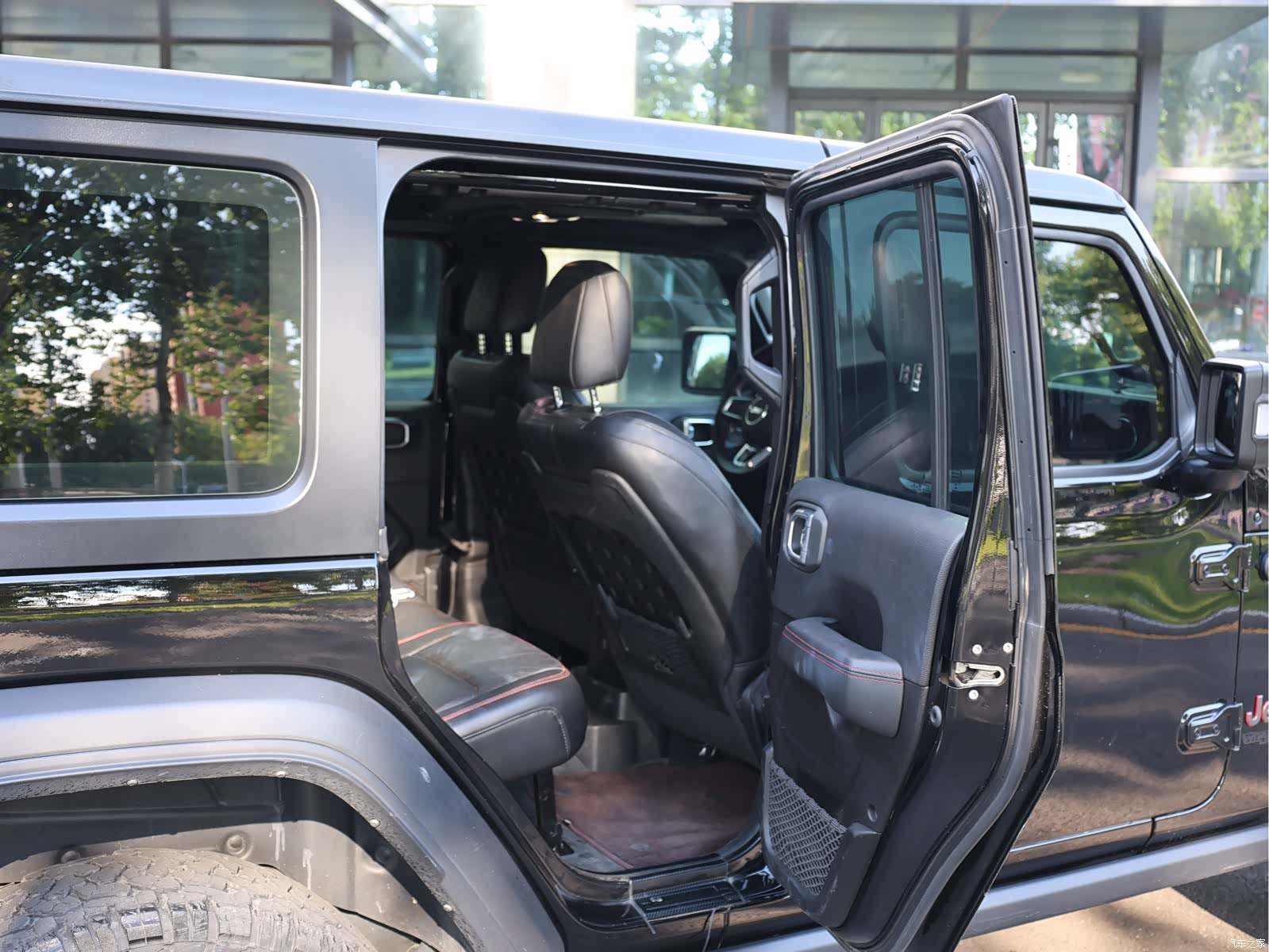Jeep Wrangler, 2022 17