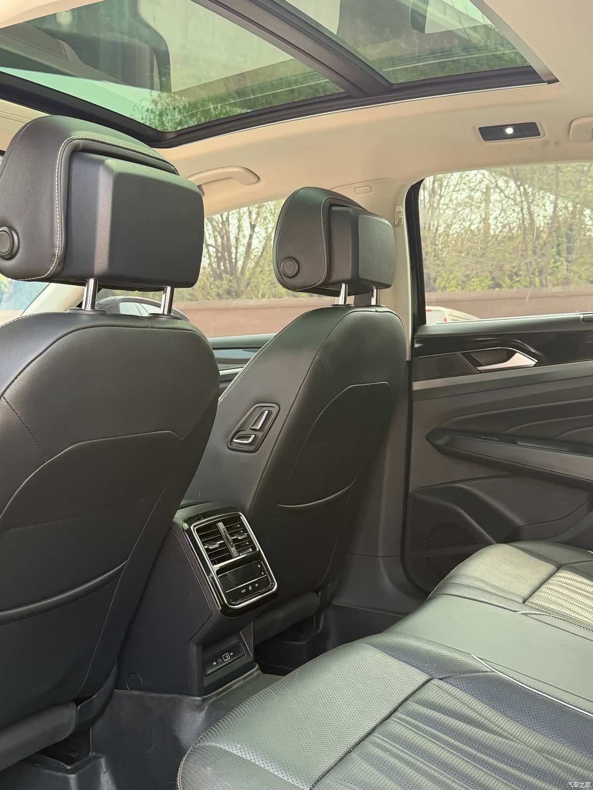Volkswagen Passat, 2022 8