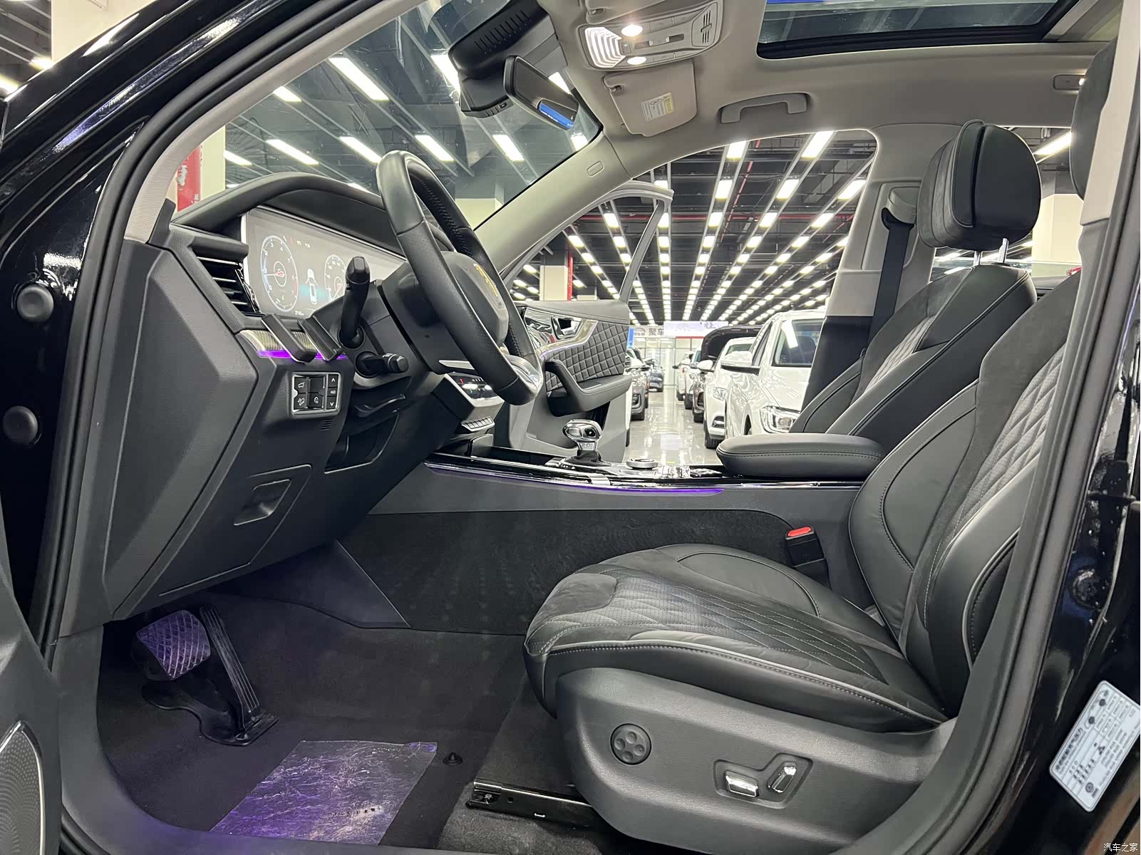Hongqi HS5, 2021 все фото