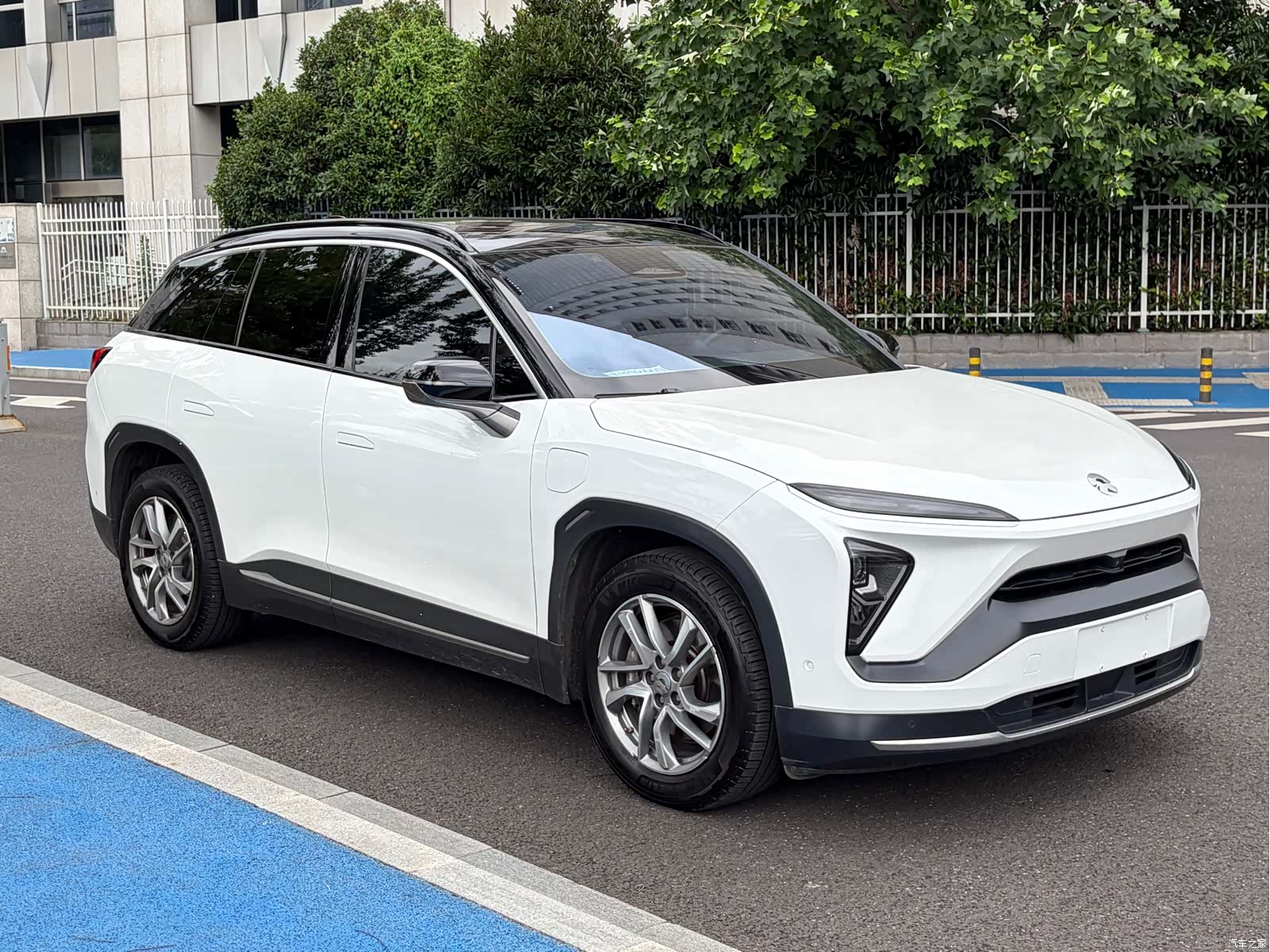 NIO ES6, 2022 3